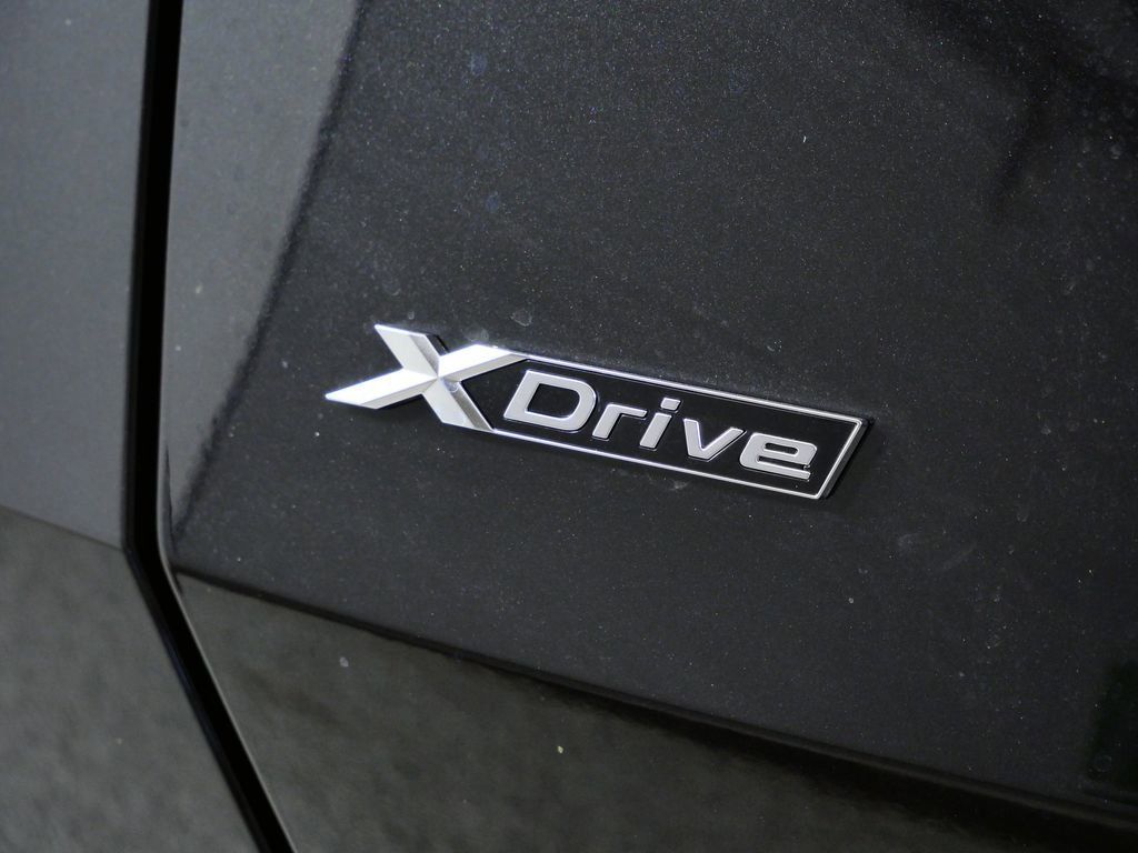 Thumbnail: 2026 BMW X3 - 15