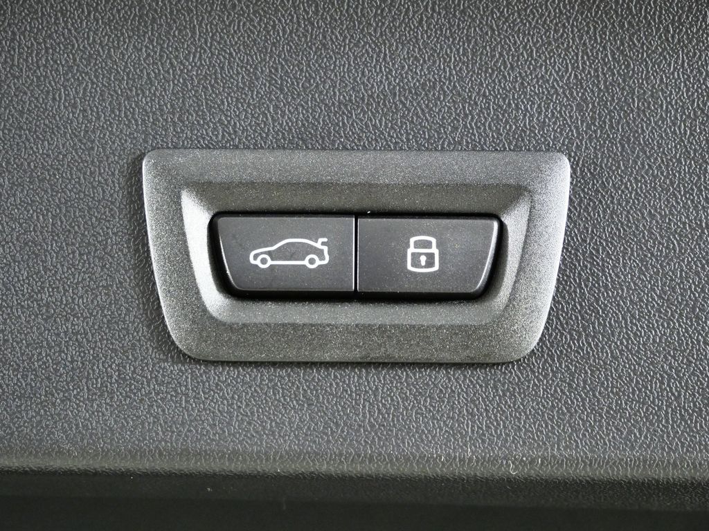 Thumbnail: 2026 BMW X3 - 28