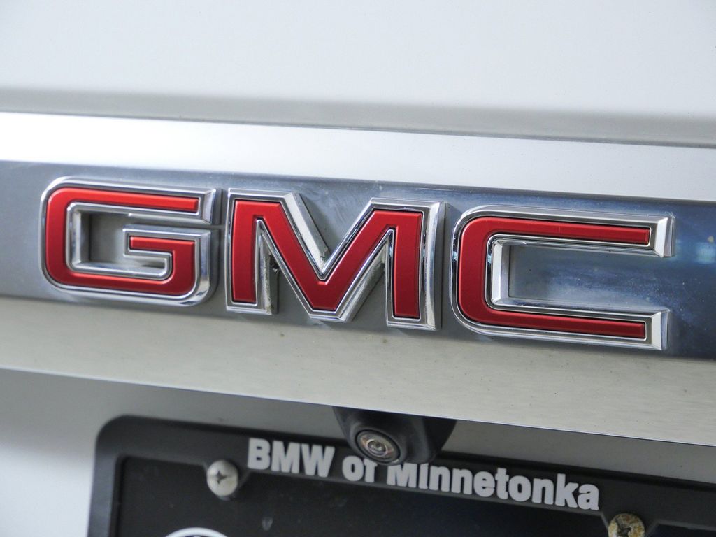Thumbnail: 2022 GMC Yukon - 12