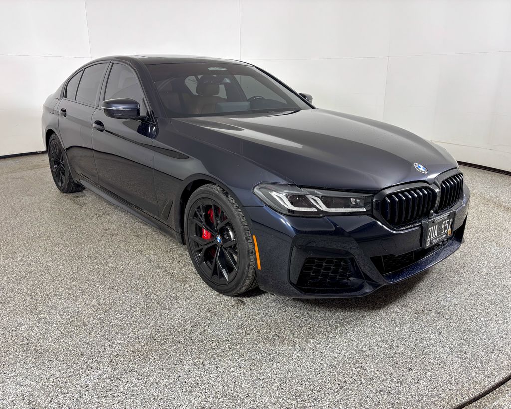 Thumbnail: 2023 BMW 5 Series - 4