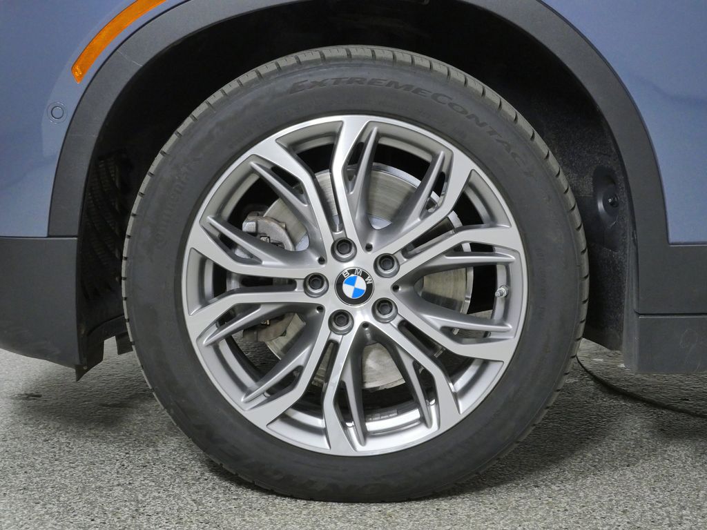 Thumbnail: 2021 BMW X2 - 18