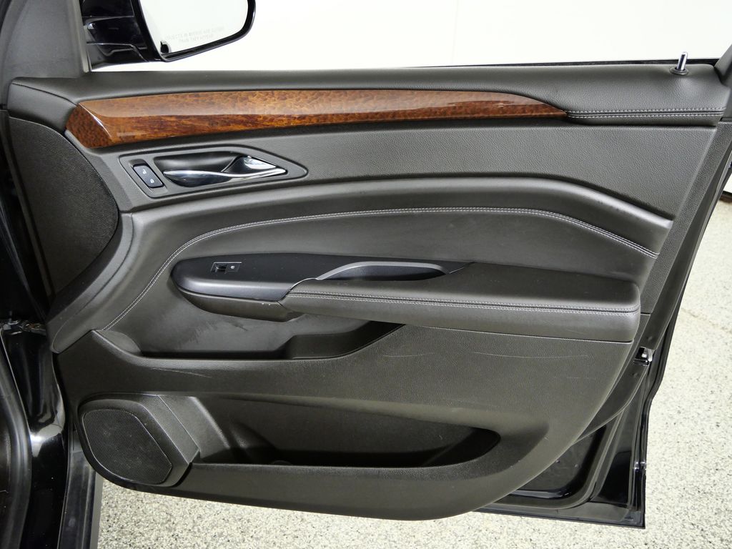 Thumbnail: 2013 Cadillac SRX - 20