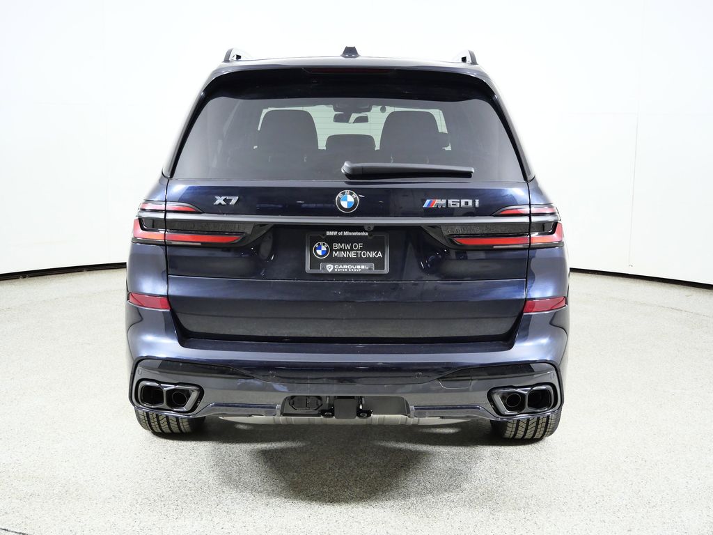 Thumbnail: 2026 BMW X7 - 10
