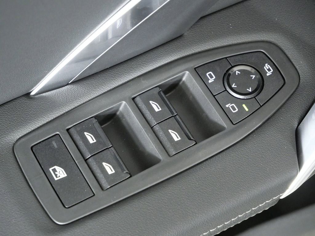 Thumbnail: 2026 BMW X1 - 36