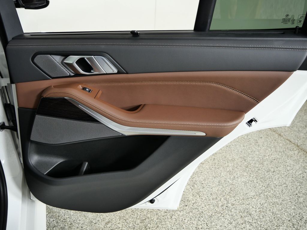 Thumbnail: 2026 BMW X5 - 25