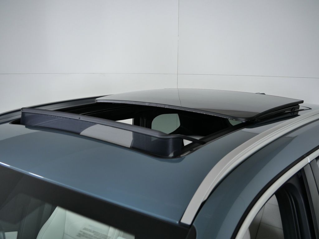 Thumbnail: 2026 BMW X1 - 18