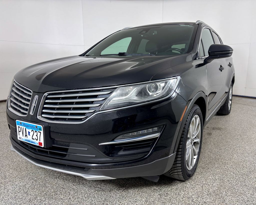 Thumbnail: 2016 Lincoln MKC - 5