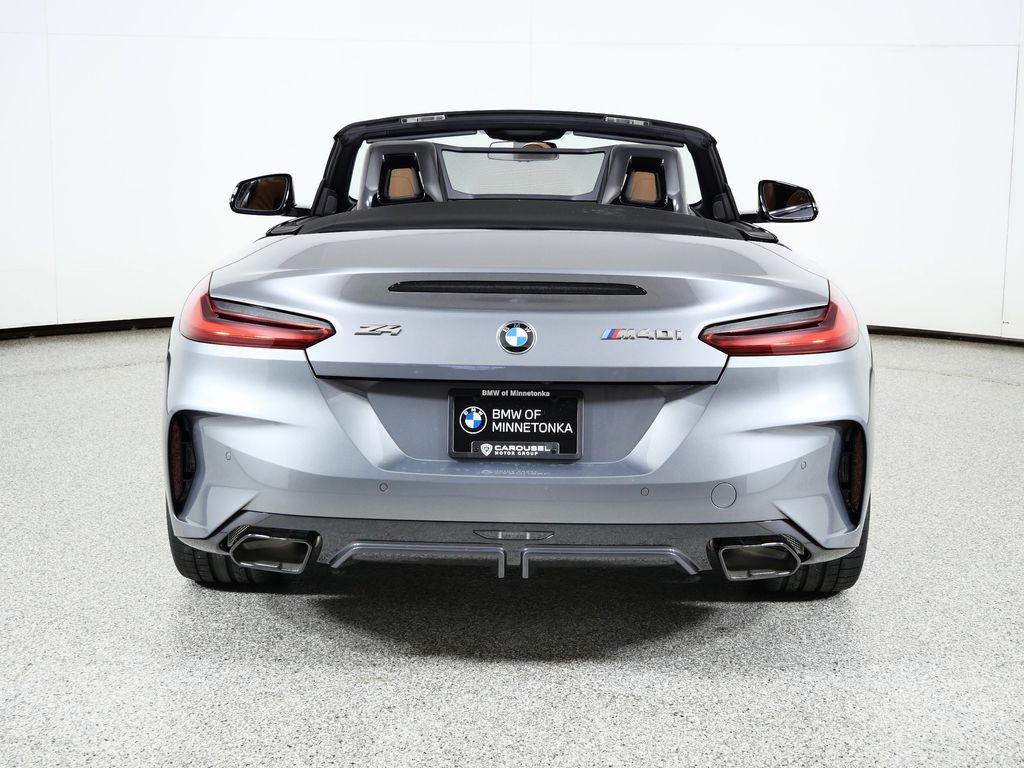 Thumbnail: 2026 BMW Z4 - 10