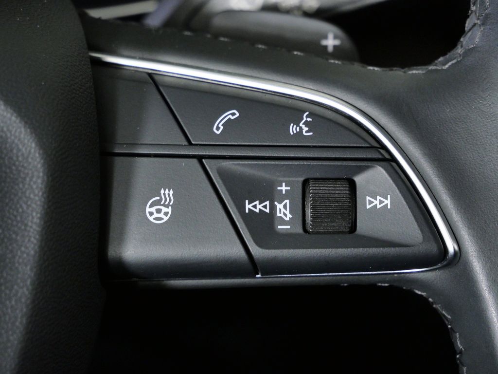 Thumbnail: 2023 Audi Q5 - 42