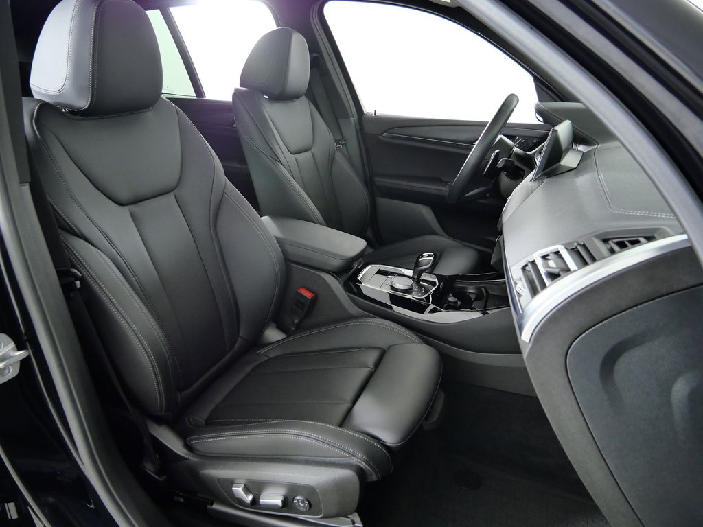 Thumbnail: 2024 BMW X3 - 26