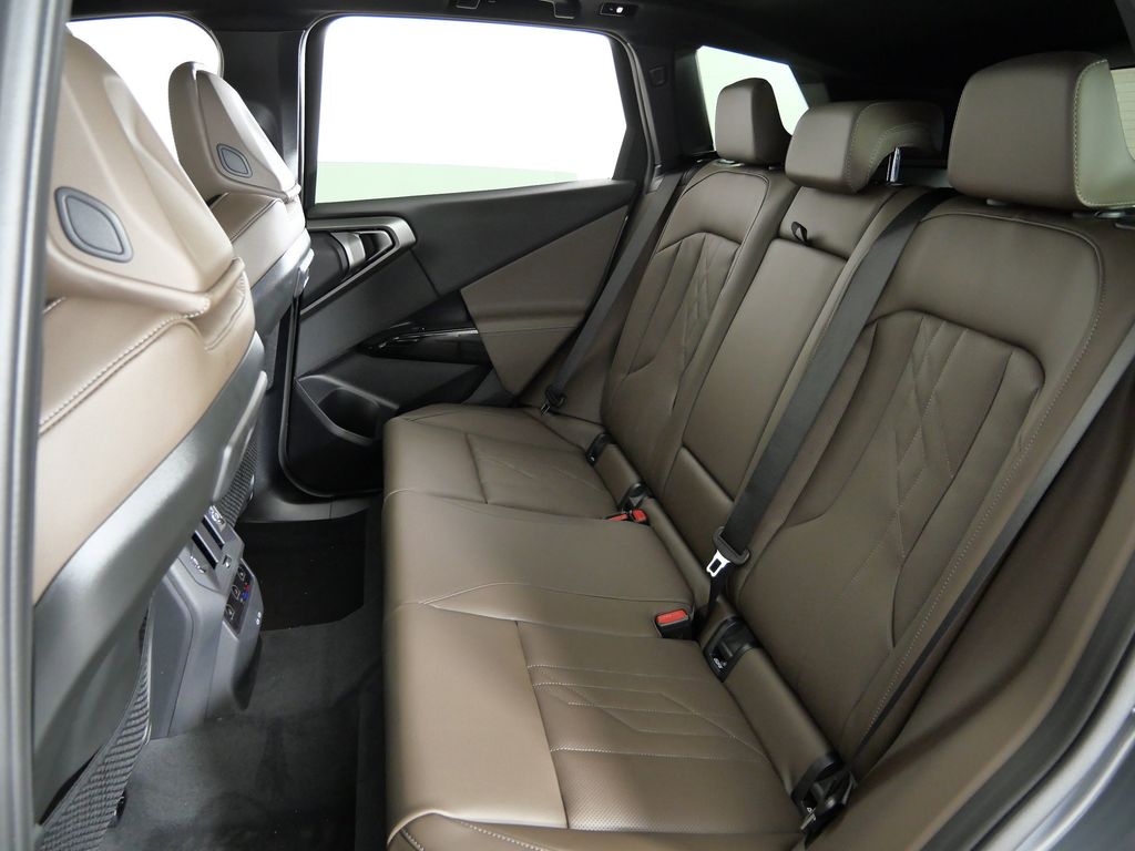 Thumbnail: 2026 BMW X3 - 31