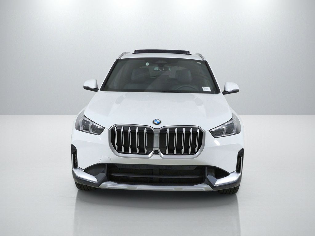 Thumbnail: 2026 BMW X1 - 2