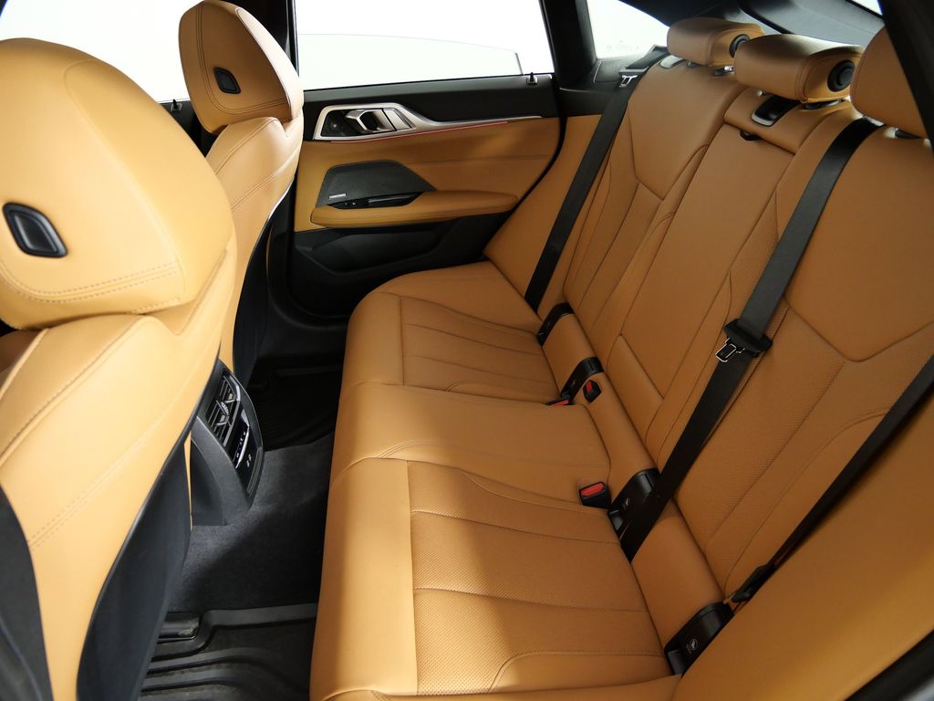 Thumbnail: 2025 BMW i4 - 36