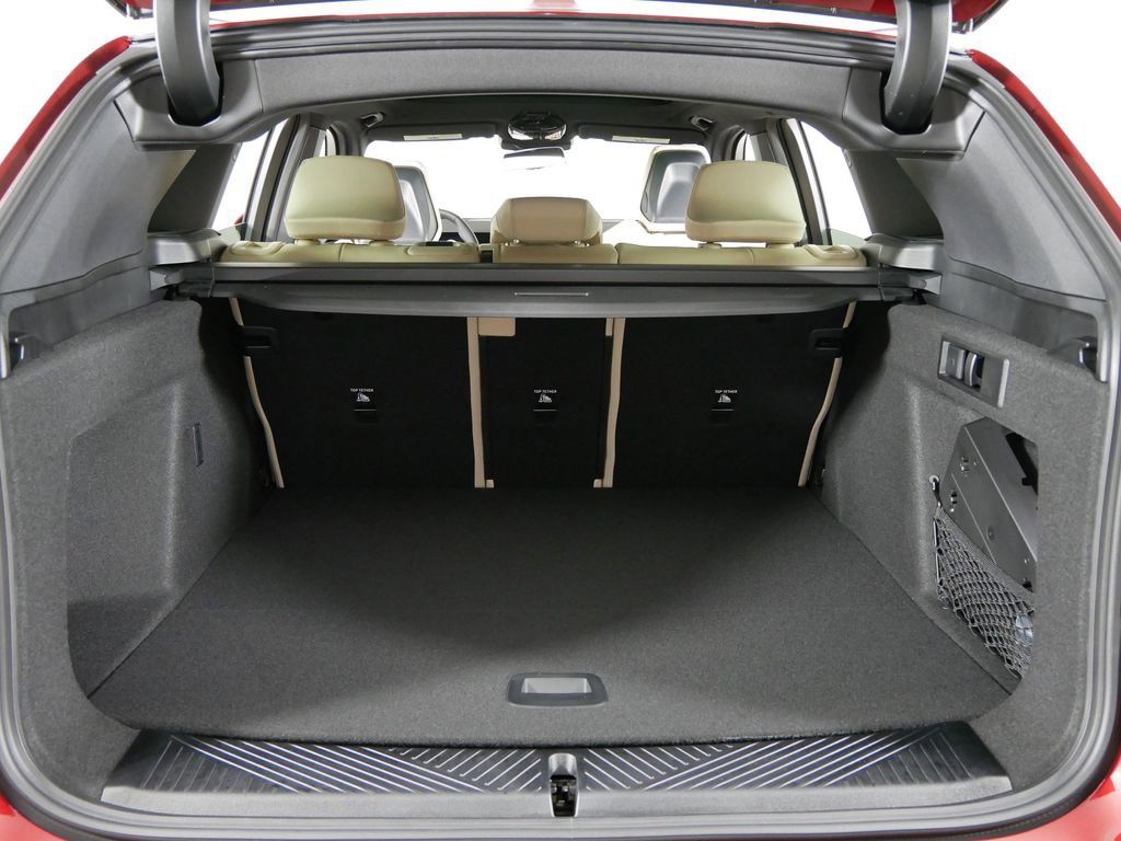 Thumbnail: 2025 BMW X3 - 27