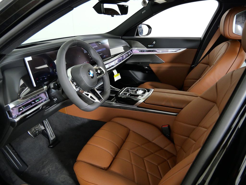 Thumbnail: 2026 BMW 7 Series - 34