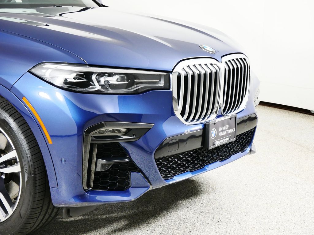 Thumbnail: 2021 BMW X7 - 4