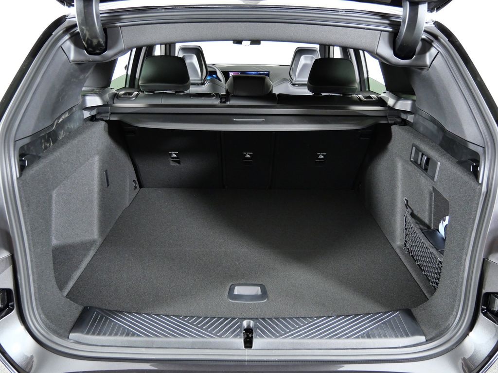 Thumbnail: 2026 BMW X3 - 26