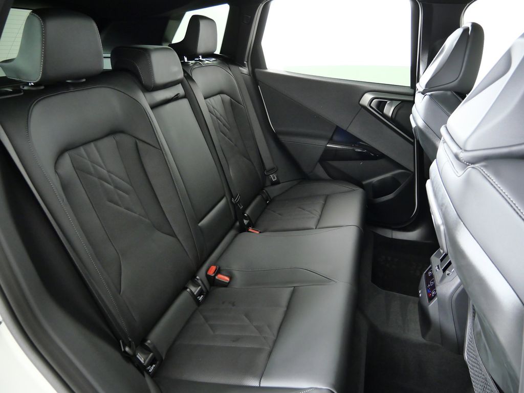 Thumbnail: 2026 BMW X3 - 27