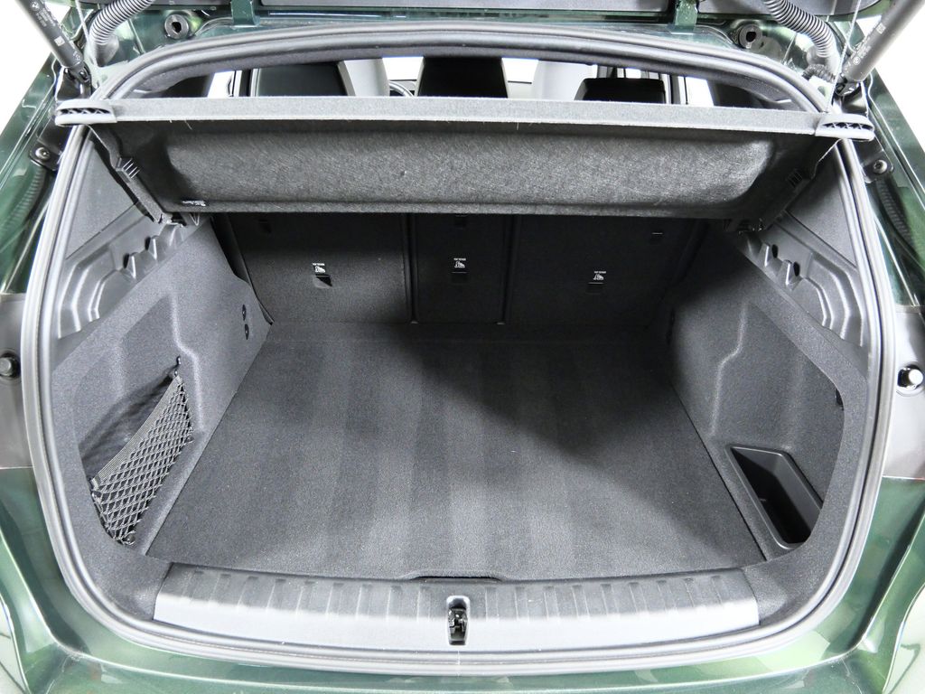 Thumbnail: 2025 BMW X1 - 31