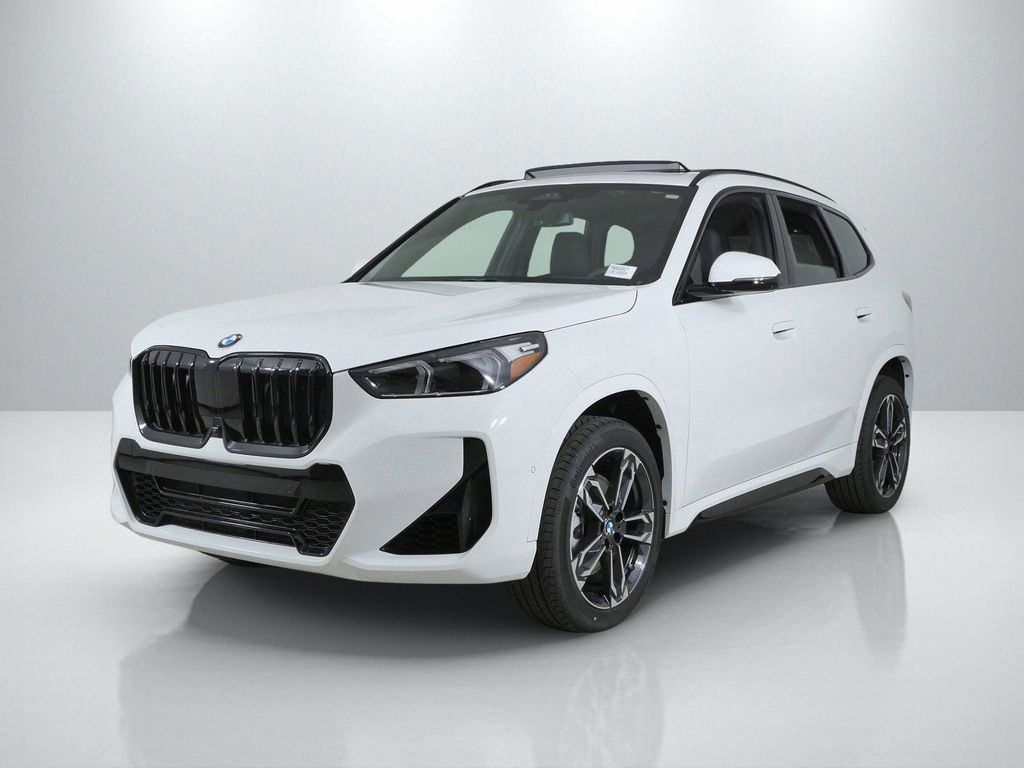 Thumbnail: 2026 BMW X1 - 1