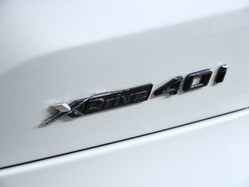 Thumbnail: 2022 BMW X5 - 13