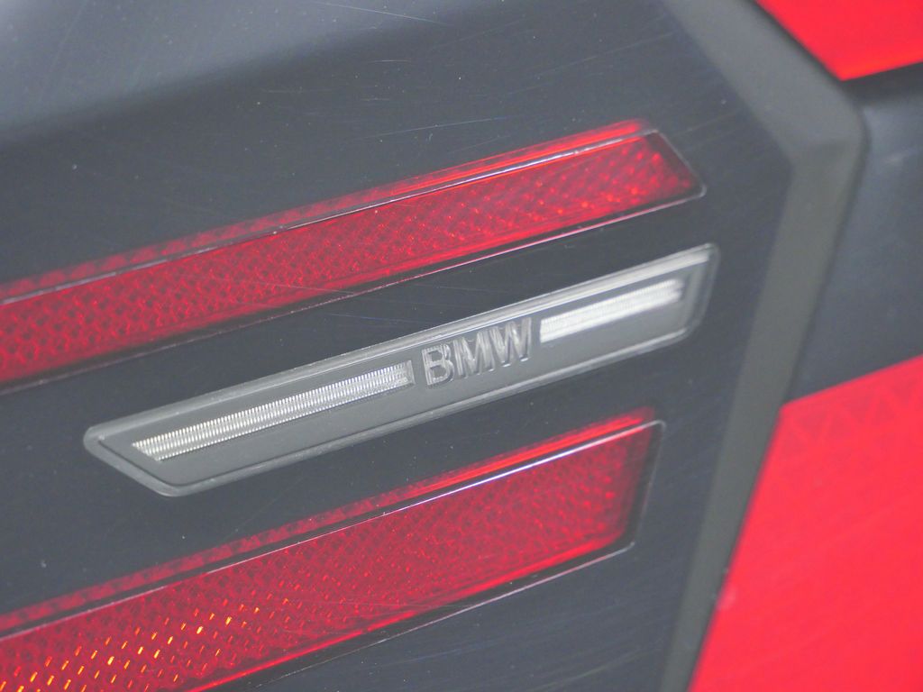 Thumbnail: 2026 BMW X5 - 18