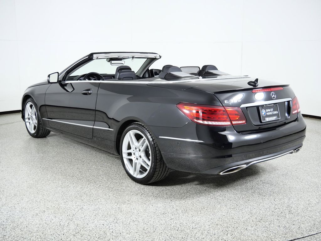 Thumbnail: 2014 Mercedes-Benz E-Class - 15