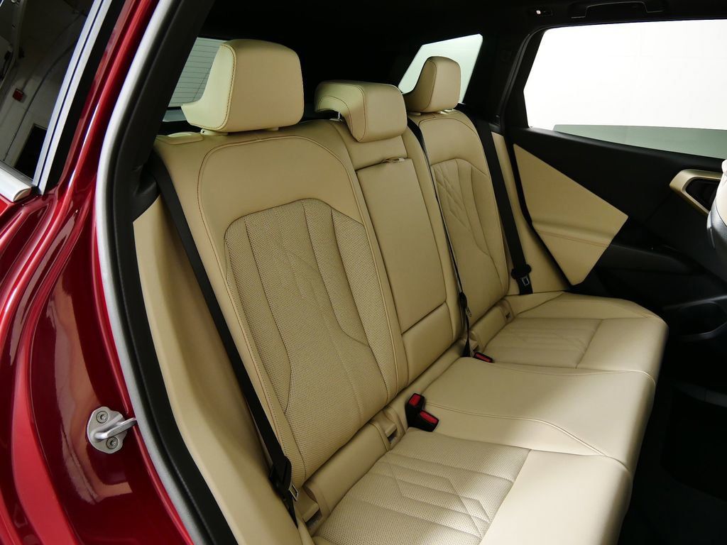 Thumbnail: 2025 BMW X3 - 26