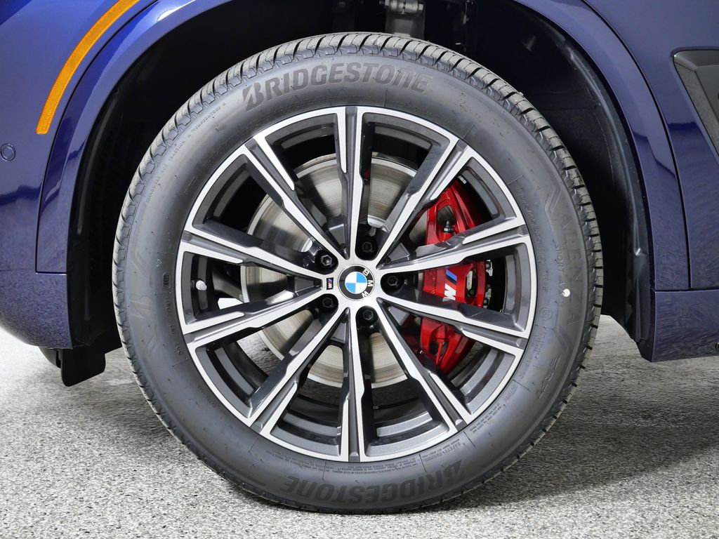 Thumbnail: 2026 BMW X5 - 17