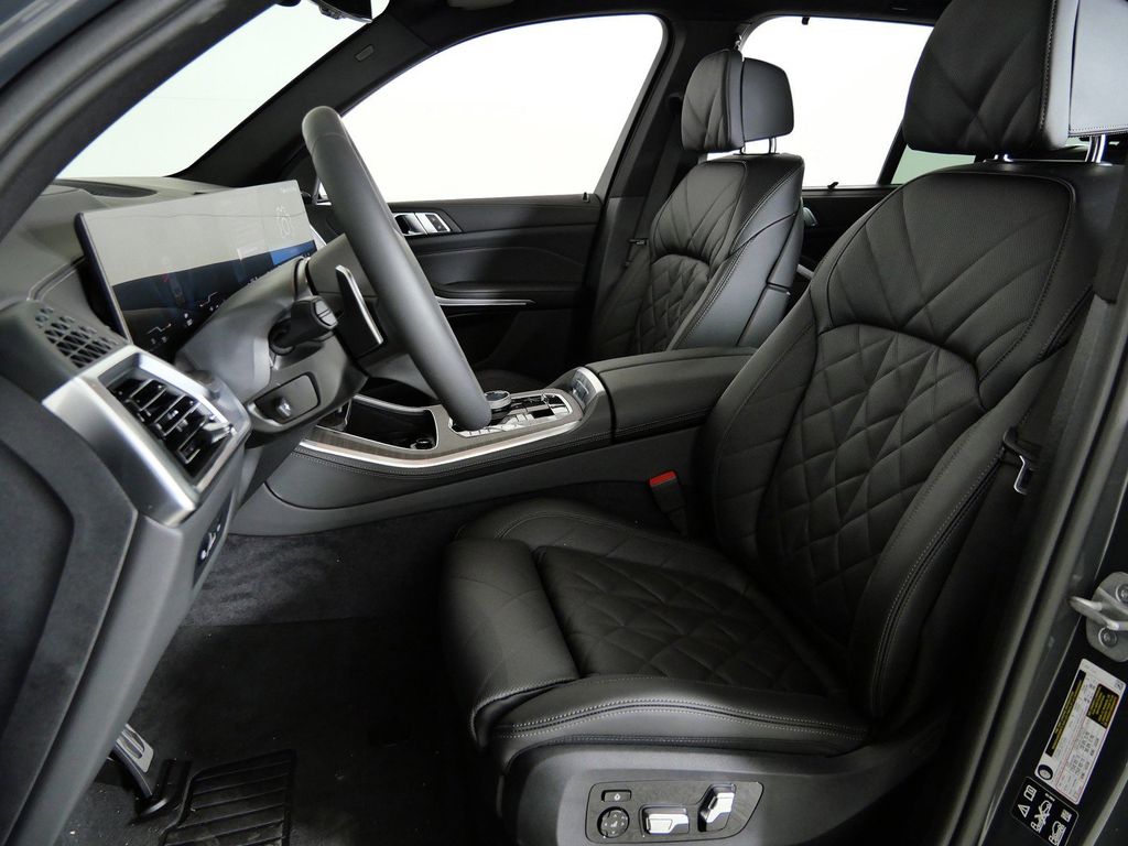 Thumbnail: 2026 BMW X5 - 36