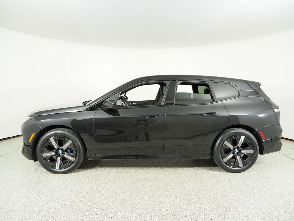 Thumbnail: 2025 BMW iX - 17