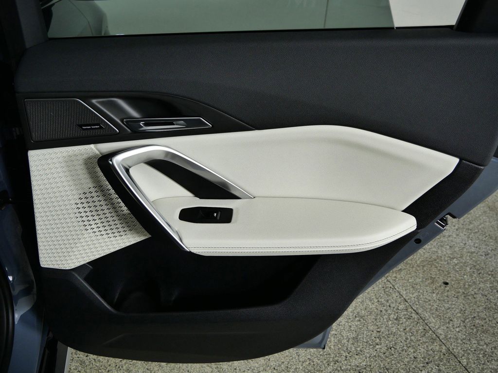 Thumbnail: 2026 BMW X1 - 23