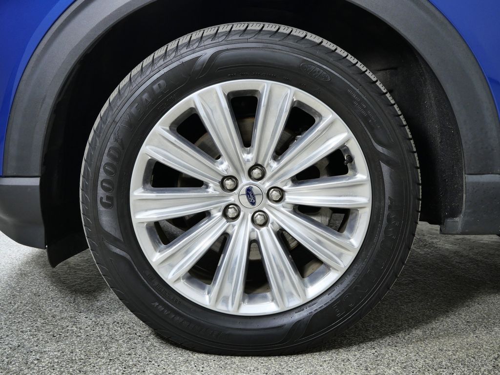 Thumbnail: 2020 Ford Explorer - 19