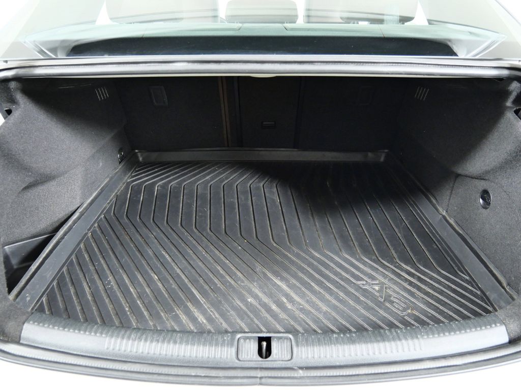 Thumbnail: 2016 Audi A3 - 27