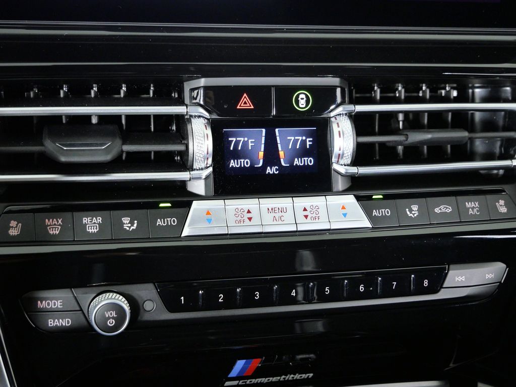 Thumbnail: 2025 BMW M8 - 46