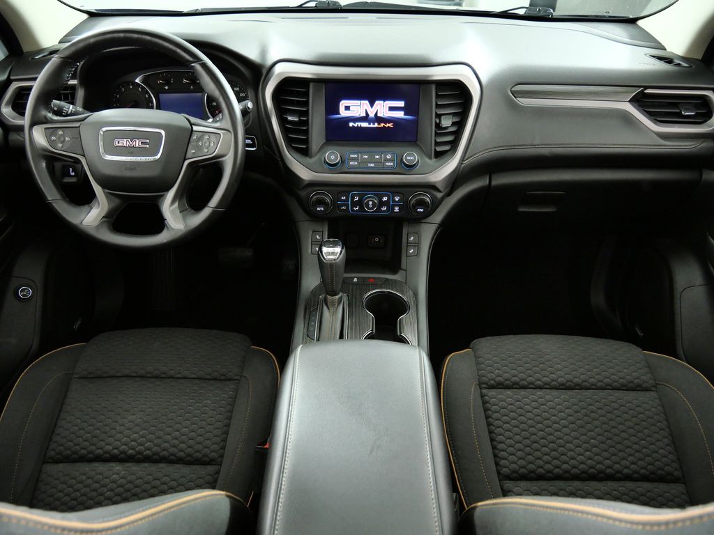 Thumbnail: 2017 GMC Acadia - 6