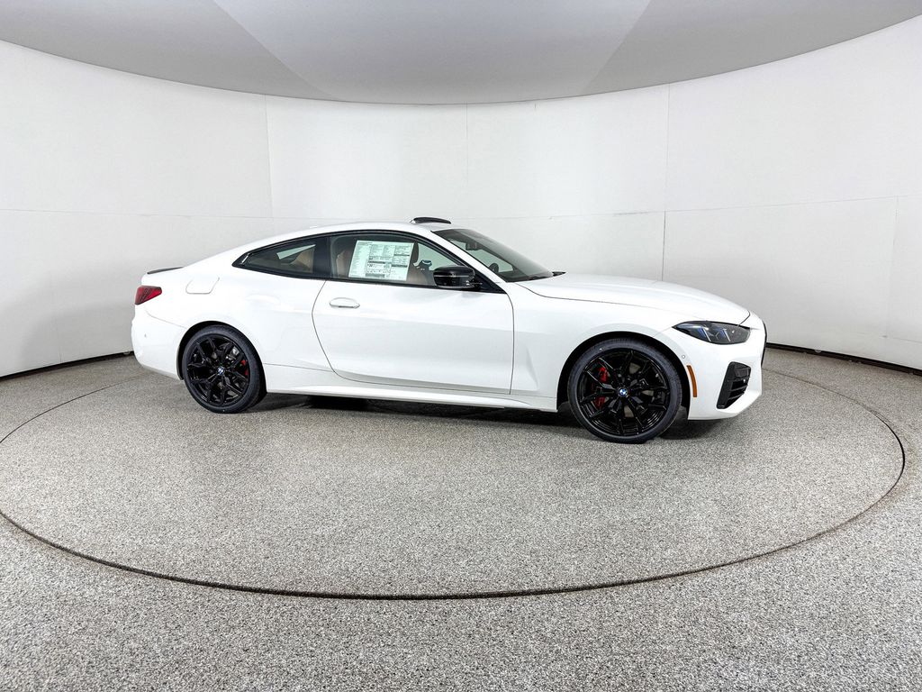 Thumbnail: 2026 BMW 4 Series - 3