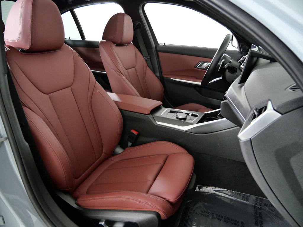 Thumbnail: 2023 BMW 3 Series - 26