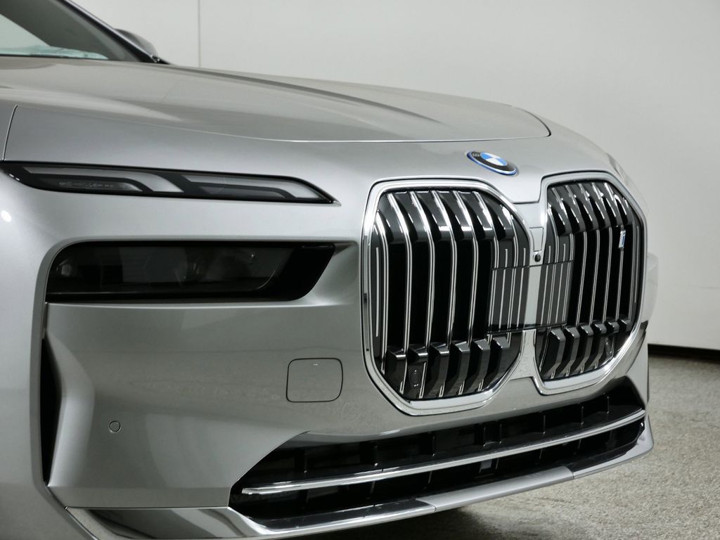 Thumbnail: 2024 BMW i7 - 3