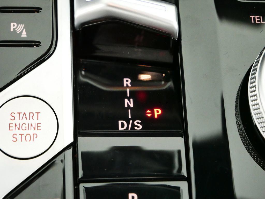 Thumbnail: 2026 BMW X5 - 42