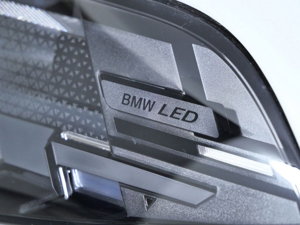 Thumbnail: 2026 BMW X5 - 4