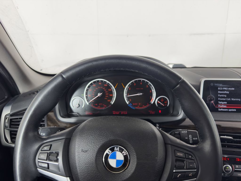 2016 BMW X5 xDrive35i Hero Image
