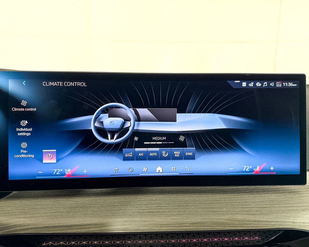 Thumbnail: 2025 BMW 3 Series - 41