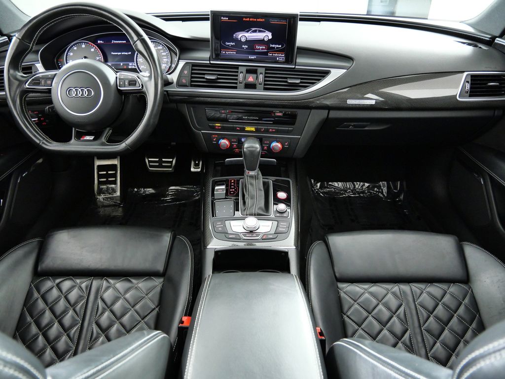Thumbnail: 2017 Audi S7 - 6