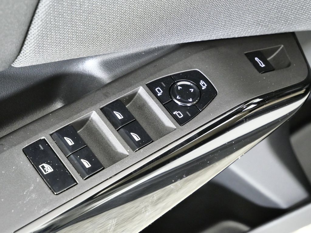 Thumbnail: 2026 BMW X3 - 33