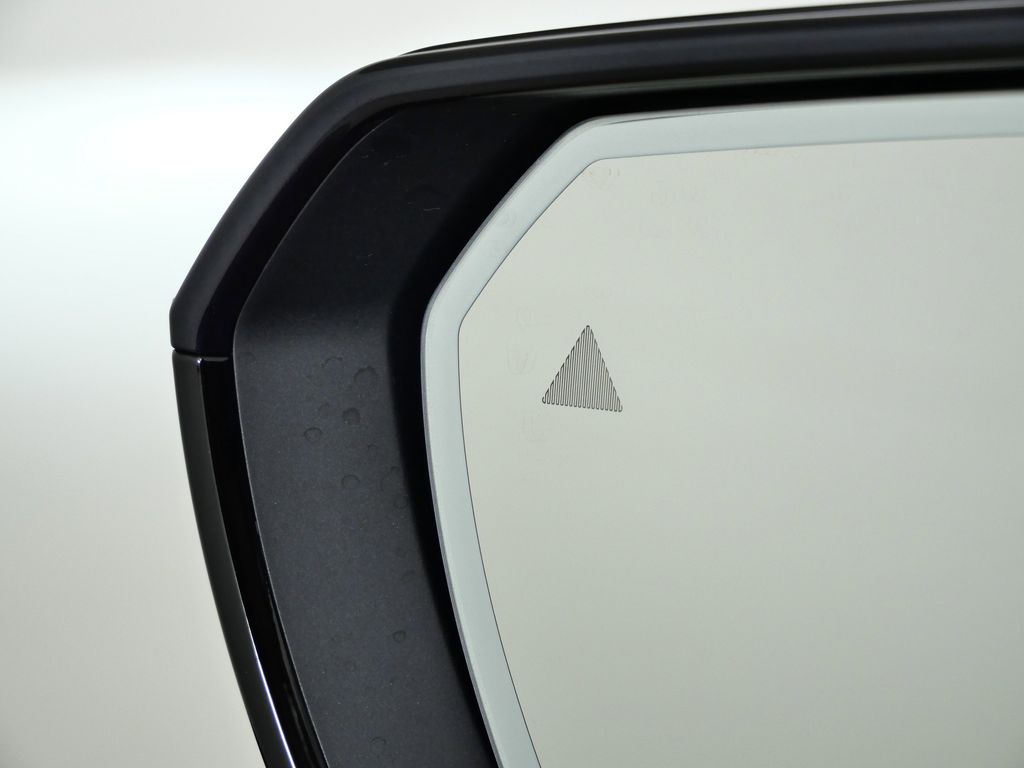 Thumbnail: 2026 BMW iX - 37