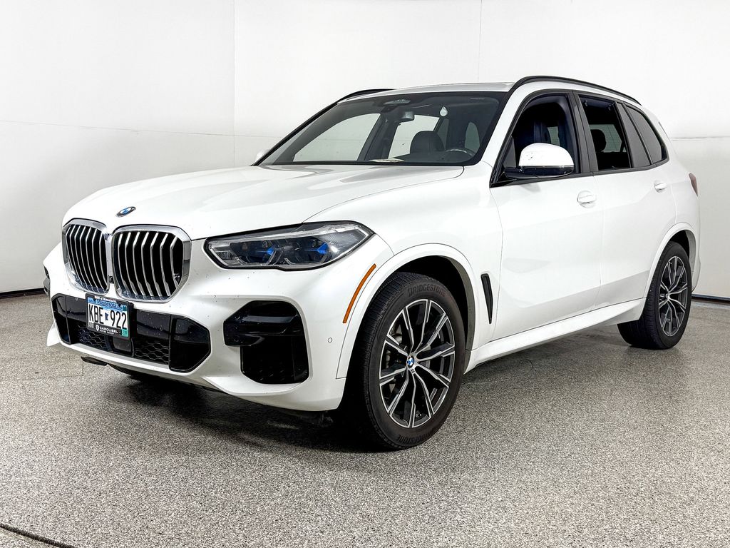 Thumbnail: 2023 BMW X5 - 1