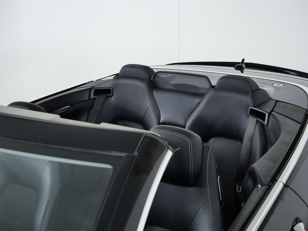 Thumbnail: 2014 Mercedes-Benz E-Class - 19