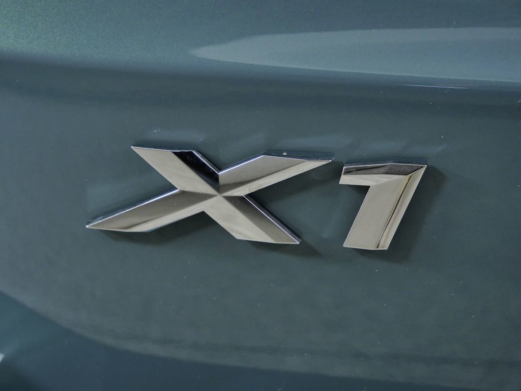 Thumbnail: 2026 BMW X1 - 15