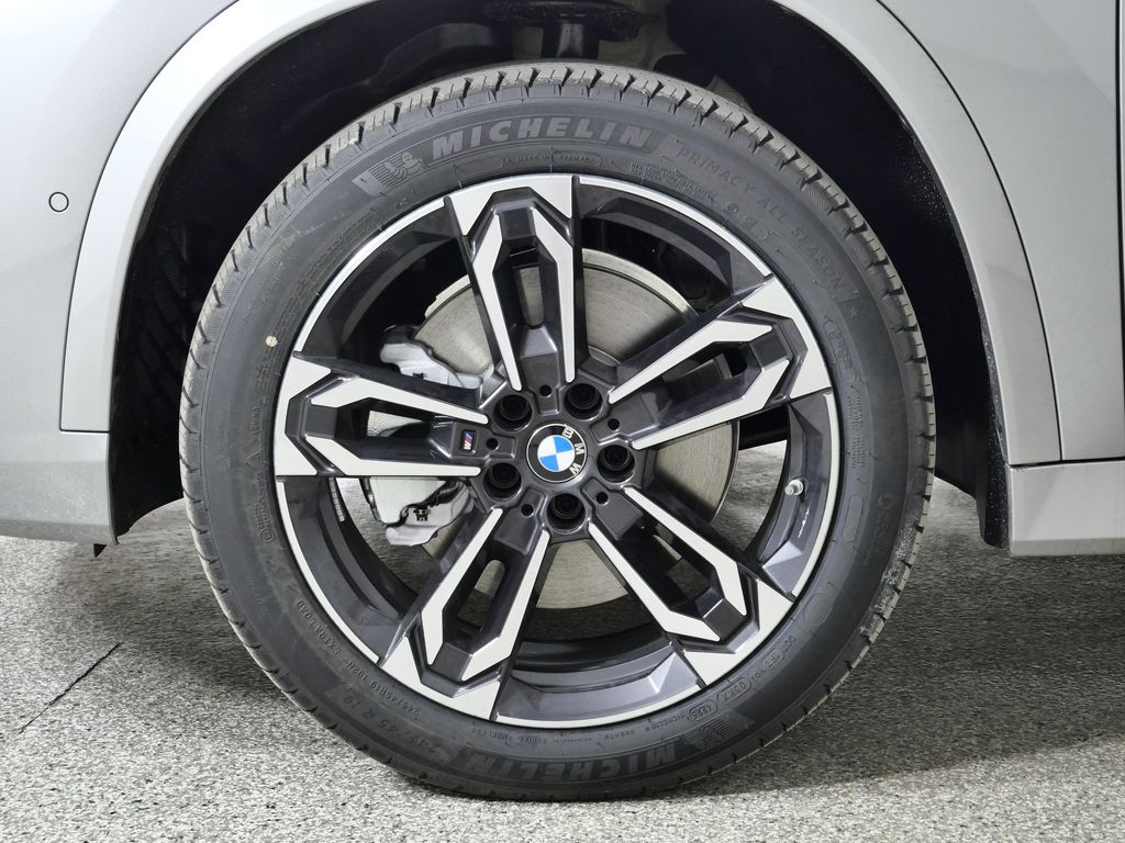 Thumbnail: 2026 BMW X1 - 17